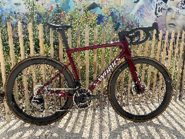 Specialized S-Works Tarmac SL8 - Sram Red eTap AXS Enve